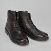 Hombre Barca | Botas Militares De Cuero Marron Oscuro.