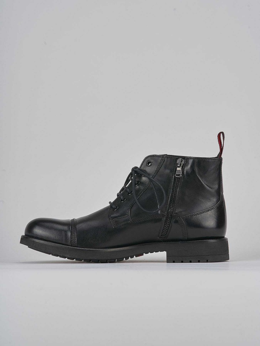 Hombre Barca | Botas Militares De Cuero Negro.