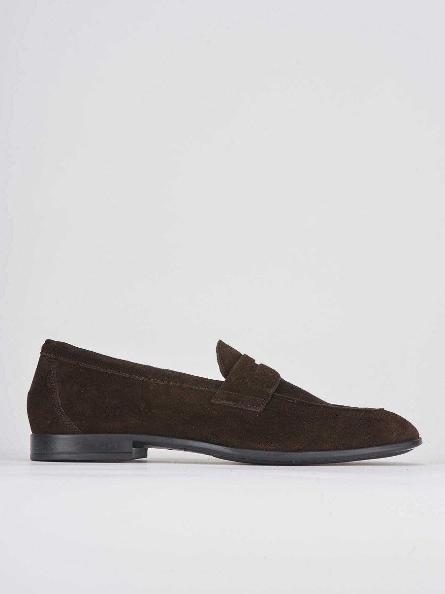 Hombre Barca | Mocasin Tacon 1 Cm Ante Marron Oscuro.