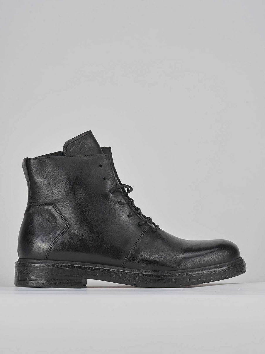 Hombre Barca | Botas Militares De Cuero Negro.