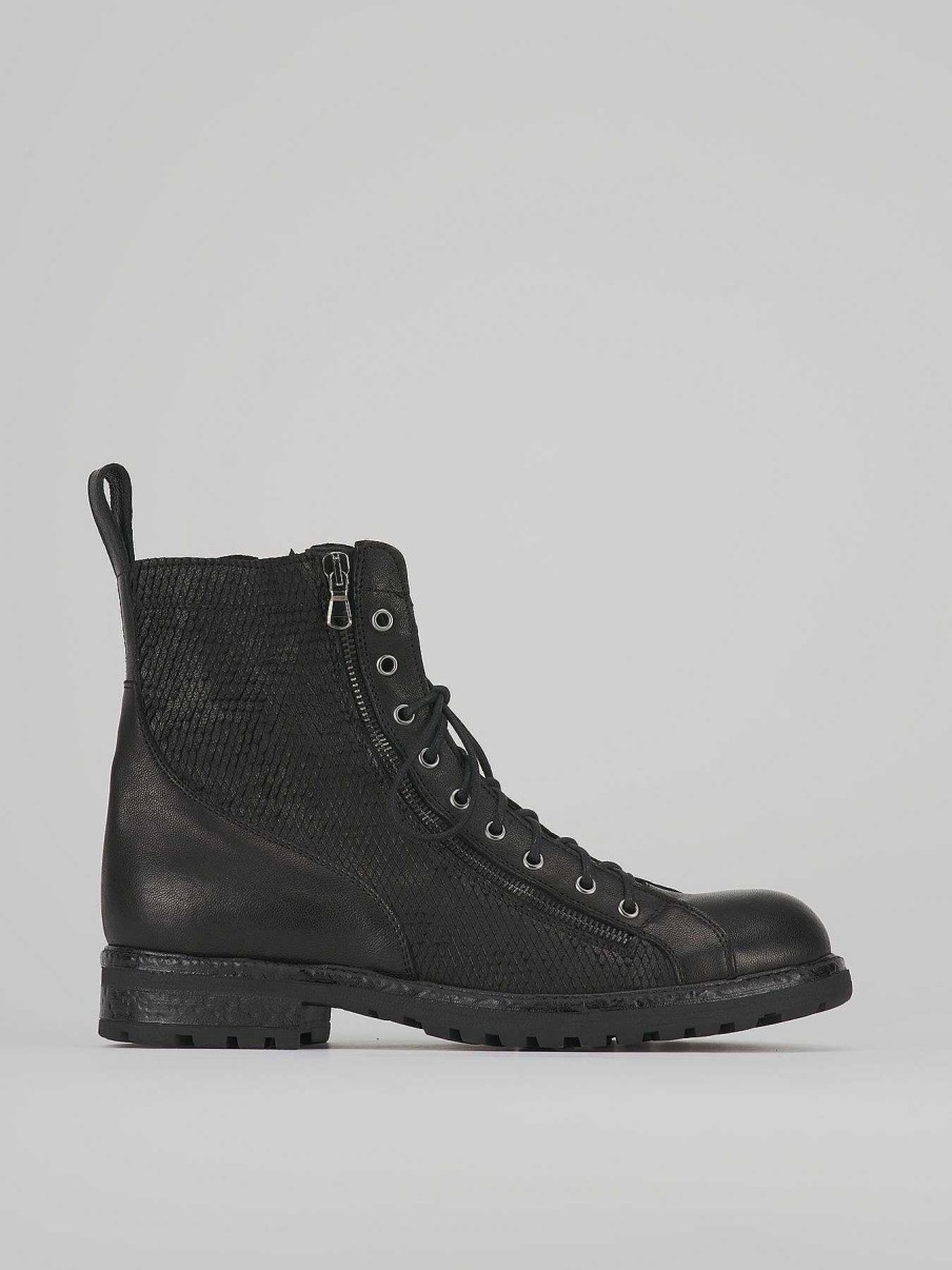 Hombre Barca | Botas Militares De Cuero Negro.