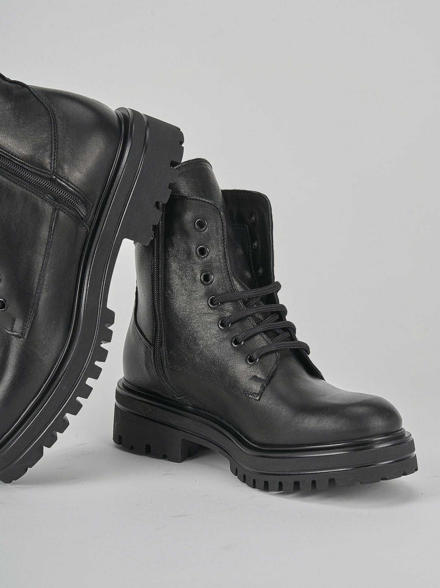 Mujer Barca | Botas Militares Tacon 1 Cm Cuero Negro